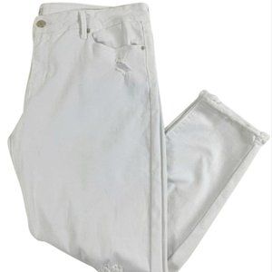 Medium Rise White Cropped Jeans